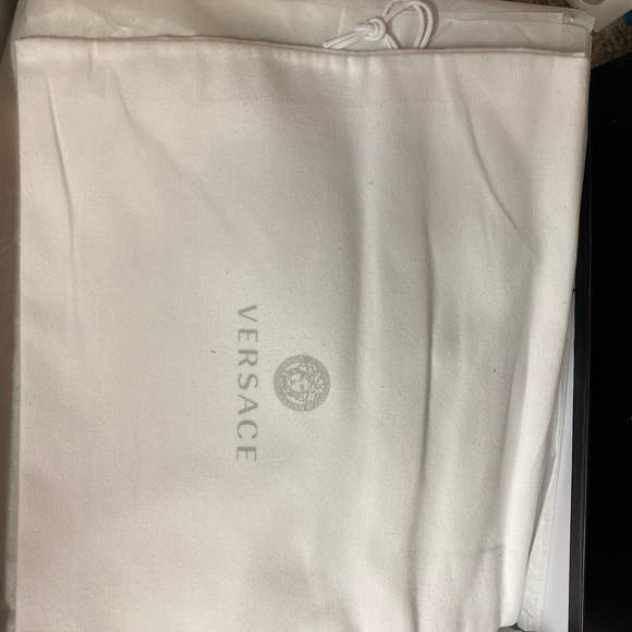 Versace Aevitas lilac color 38EU - Picture 2 of 4